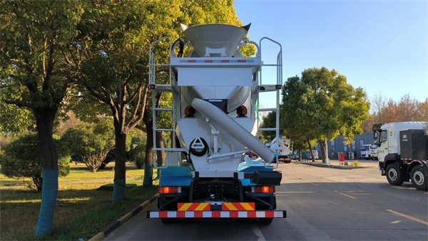 梦之城新能源搅拌车