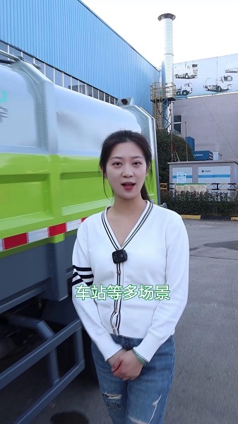 【精彩视频】梦之城自装卸式垃圾车